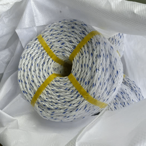 Your Guide to Tarpaulin Rope